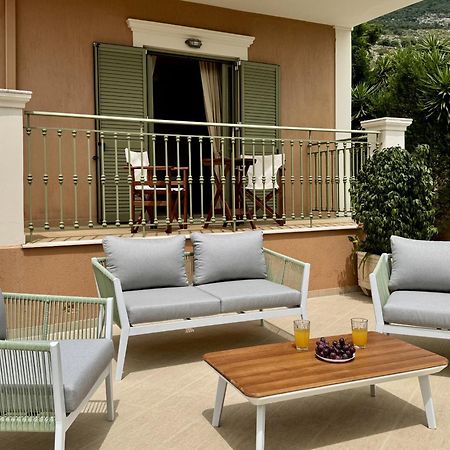 Villa Marianna Lourdata  Extérieur photo